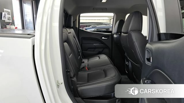 Chevrolet (GM Daewoo) Real New Colorado 2021 Белый из Кореи, фото 3