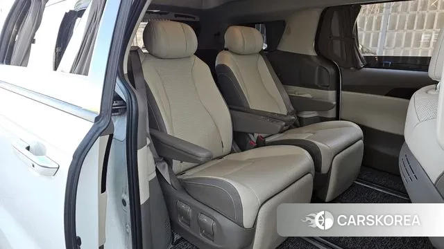 Kia The New Carnival 4th Generation 2024 Белый из Кореи, фото 3