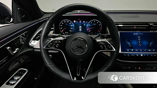 Mercedes-Benz E-Class W214 2024 Синий из Кореи, фото 3