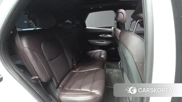 Genesis GV70 2021 Белый из Кореи, фото 3