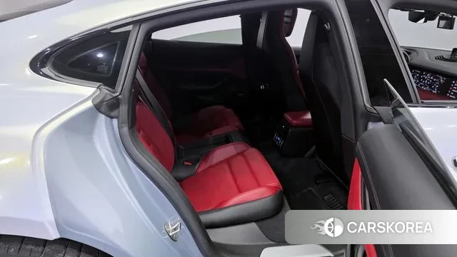 Porsche Taycan 2021 Белый из Кореи, фото 3