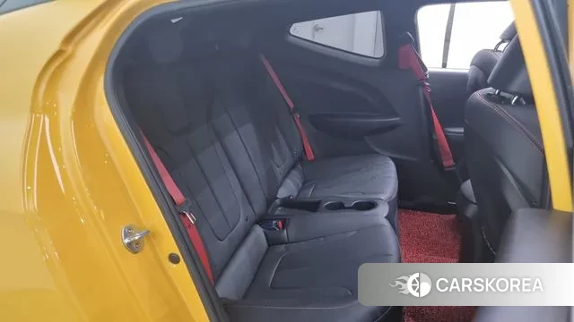 Hyundai Veloster (JS) 2018 Желтый из Кореи, фото 3