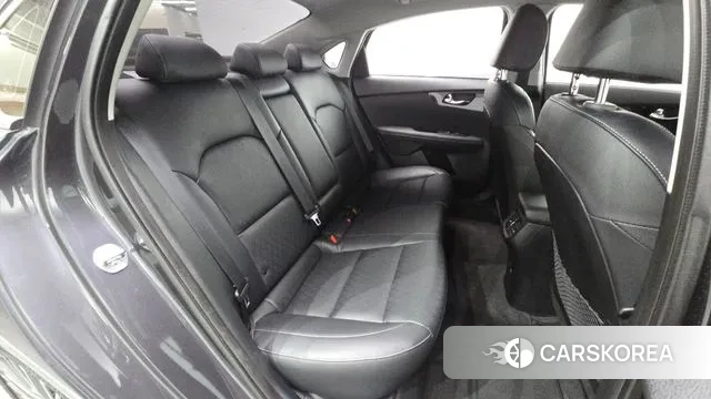 Kia The New K3 2nd generation 2021 Серый из Кореи, фото 3