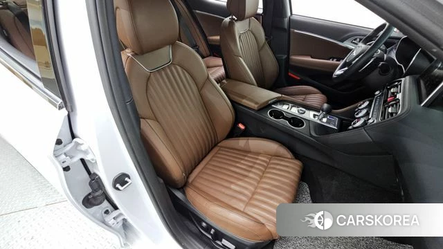 Genesis G70 2019 Белый из Кореи, фото 3