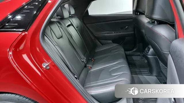 Hyundai Avante (CN7) 2022 Красный из Кореи, фото 3