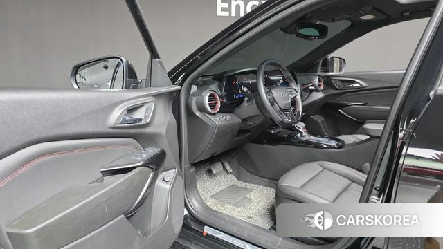 Chevrolet (GM Daewoo) Trax Crossover 2023 Черный из Кореи, фото 3