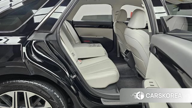 Hyundai Grandeur Hybrid (GN7) 2023 Черный из Кореи, фото 3