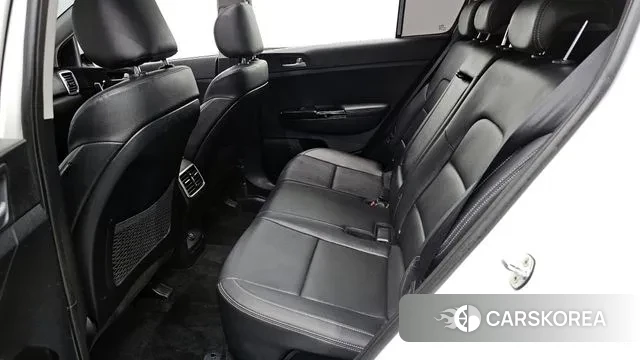 Kia Sportage 4th Generation 2018 Белый из Кореи, фото 3