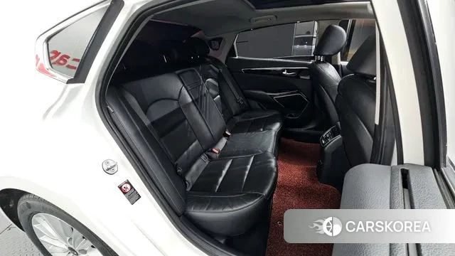 Kia Come New K7 2018 Белый из Кореи, фото 3