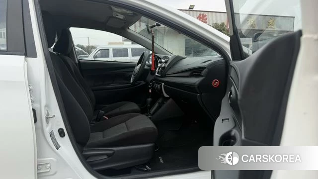 Toyota Vios 2018 Белый из Китая, фото 3