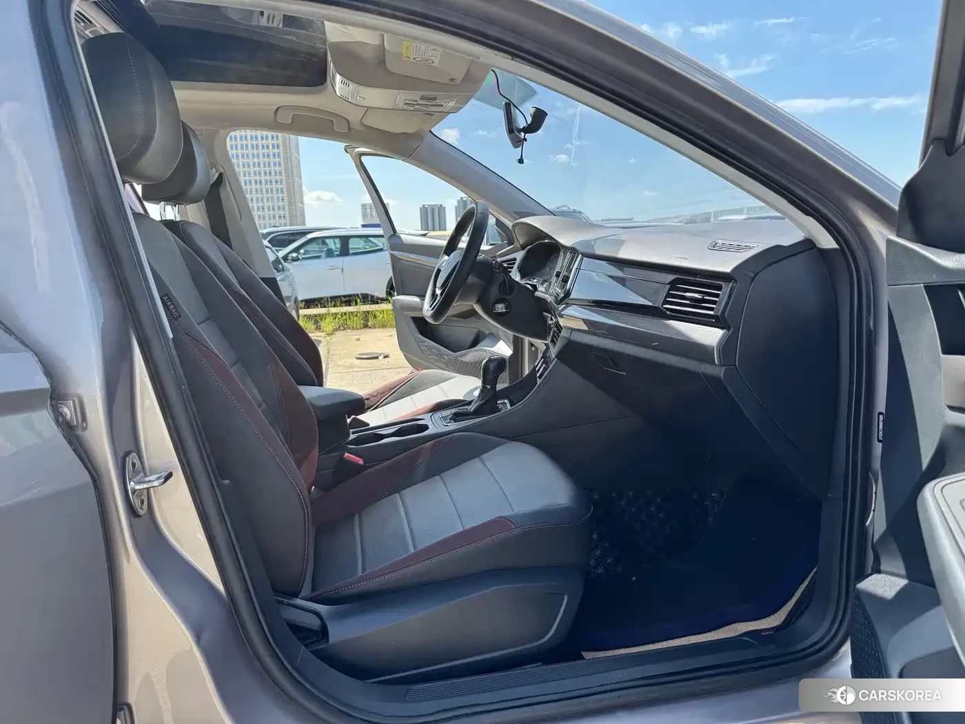 Volkswagen Bora 2019 Champagne/brown из Китая, фото 3