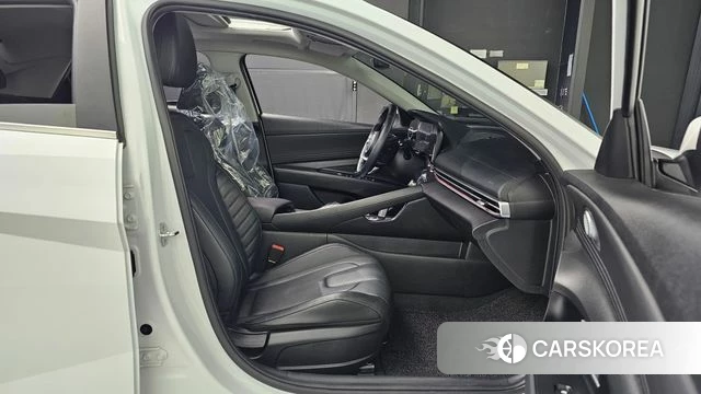 Hyundai Avante (CN7) 2021 Белый из Кореи, фото 3