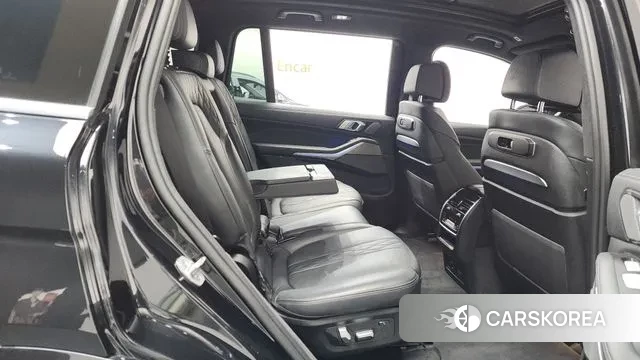 BMW X7 (G07) 2023 Черный из Кореи, фото 3