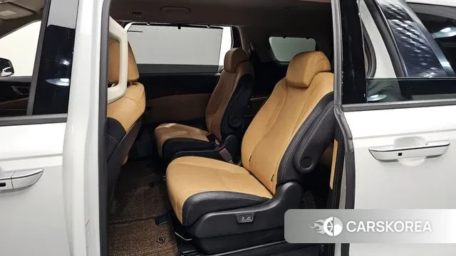 Kia Carnival 4th generation 2021 Белый из Кореи, фото 3