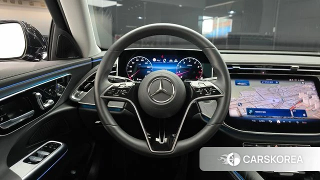 Mercedes-Benz E-Class W214 2024 Черный из Кореи, фото 3