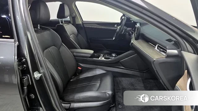 Kia K5 3rd generation 2023 Серый из Кореи, фото 3