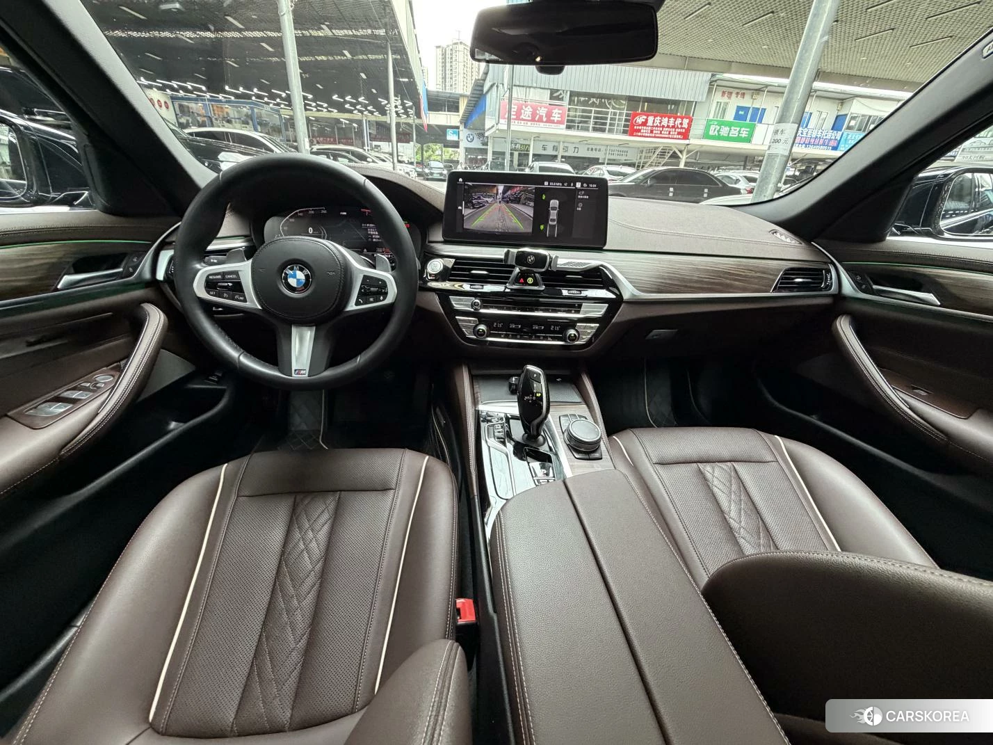 BMW 5 series 2021 Черный из Китая, фото 3