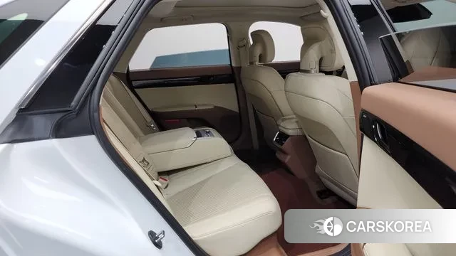 Hyundai Grandeur Hybrid (GN7) 2024 Белый из Кореи, фото 3