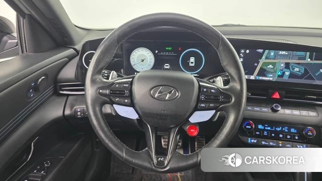 Hyundai Avante (CN7) 2021 Серебристо-серый из Кореи, фото 3