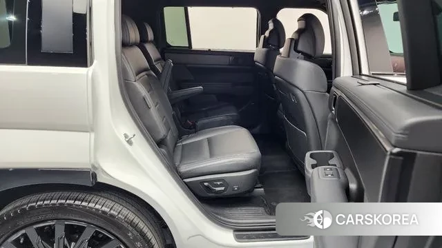 Hyundai Santa Fe (MX5) 2023 Белый из Кореи, фото 3