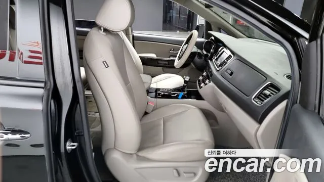 Kia The New Carnival id 2373053 из Кореи 3