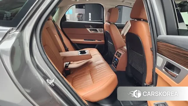 Jaguar XF (X260) 2019 Серый из Кореи, фото 3
