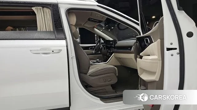 Kia Carnival 4th generation 2021 Белый из Кореи, фото 3
