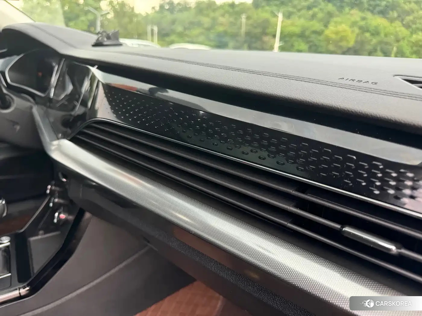 Volkswagen Passat 2026 Черный из Китая, фото 3