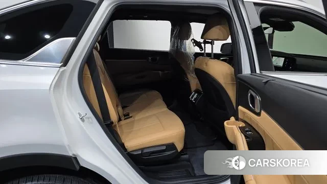 Kia Sorento 4th Generation 2023 Белый из Кореи, фото 3