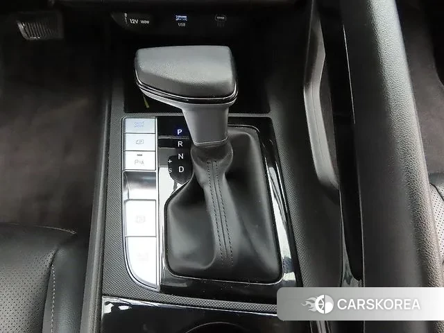 Hyundai The New Avante (CN7) 2023 Серый из Кореи, фото 3