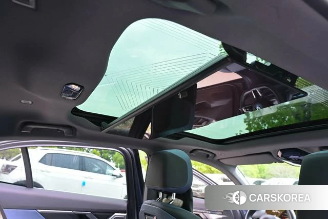 BMW i5 2024 Темно-серый из Китая, фото 3
