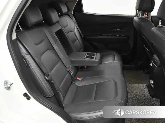 Ssangyong Beautiful Korando 2020 Жемчужный цвет из Кореи, фото 3