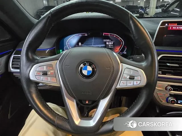 BMW 7 Series (G11) 2021 Черный из Кореи, фото 3