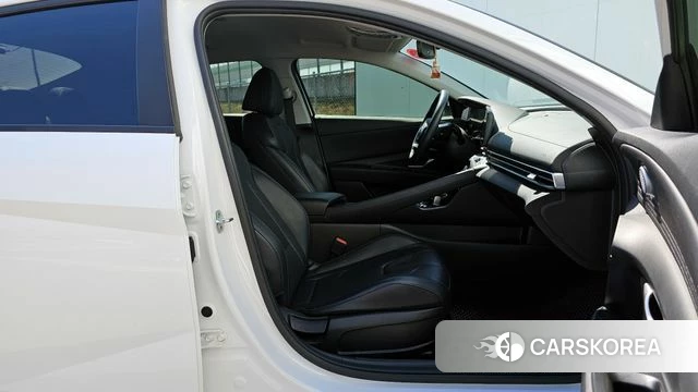 Hyundai Avante (CN7) 2021 Белый из Кореи, фото 3