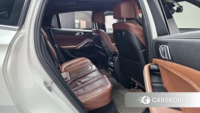 BMW X6 (G06) 2022 Белый из Кореи, фото 3