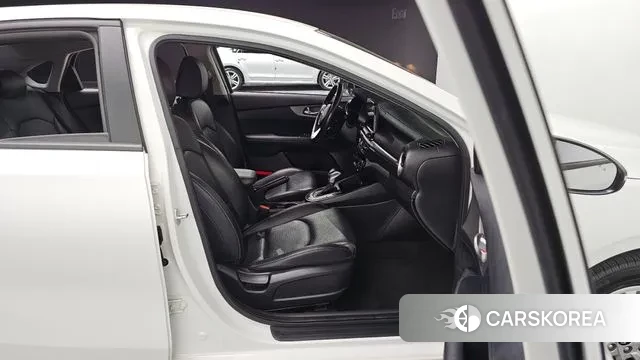 Kia Come New K3 2020 Белый из Кореи, фото 3