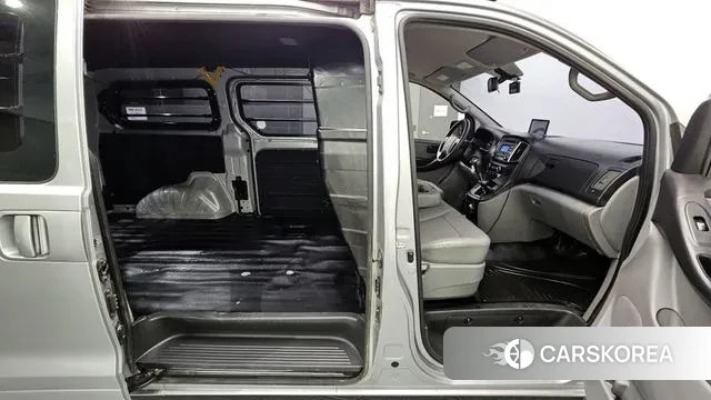 Hyundai The New Grand Starex 2018 Серебряный из Кореи, фото 3