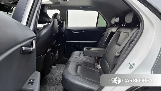 Kia Di Ol Nu Niro 2022 Белый из Кореи, фото 3