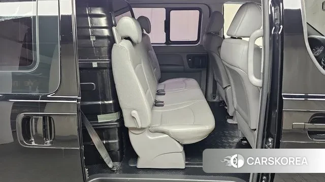 Hyundai The New Grand Starex 2019 Черный из Кореи, фото 3