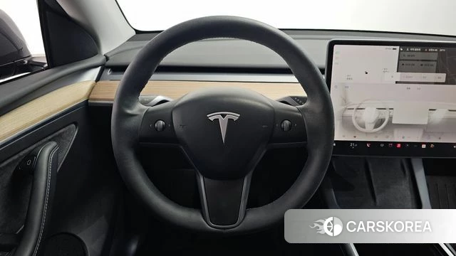 Tesla Model Y 2023 Серый из Кореи, фото 3