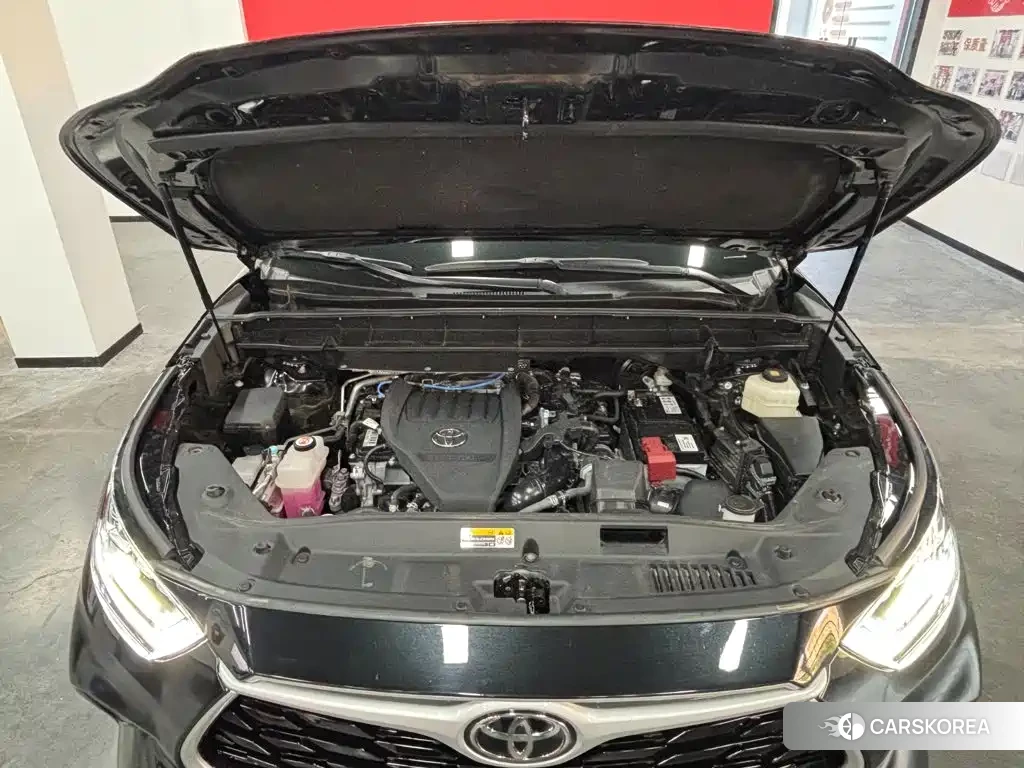 Toyota Highlander 2024 Черный из Китая, фото 3