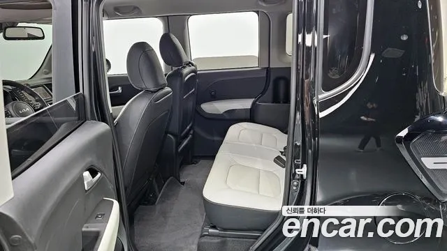 Kia The New Kia Ray 2023 Черный из Кореи, фото 3