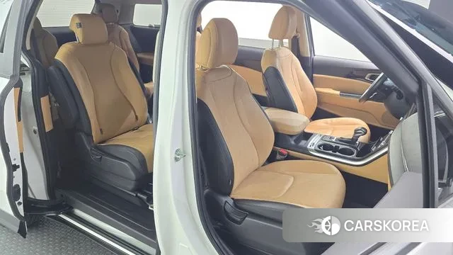 Kia Carnival 4th generation 2022 Белый из Кореи, фото 3