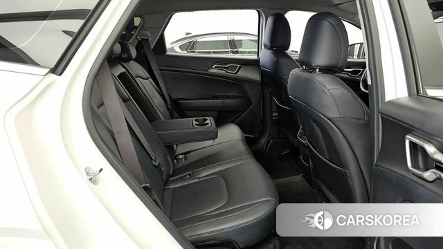 Kia The New Sportage 5th Generation 2025 Белый из Кореи, фото 3