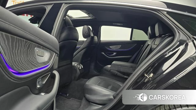 Mercedes-Benz AMG GT 2023 Черный из Кореи, фото 3