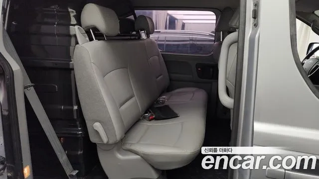 Hyundai The New Grand Starex 2021 Серебристо-серый из Кореи, фото 3