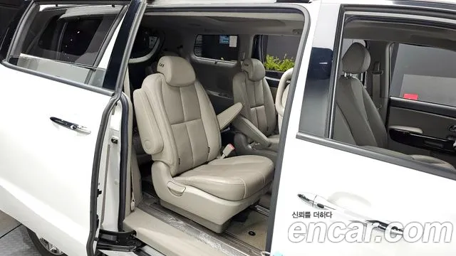 Kia The New Carnival id 2487449 из Кореи 3