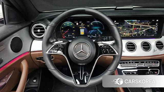 Mercedes-Benz E-Class W213 2021 Белый из Кореи, фото 3