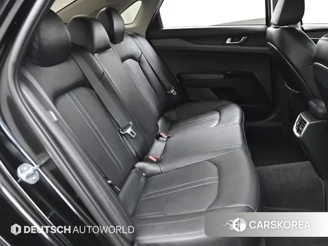 Kia K5 3rd generation 2022 Черный из Кореи, фото 3