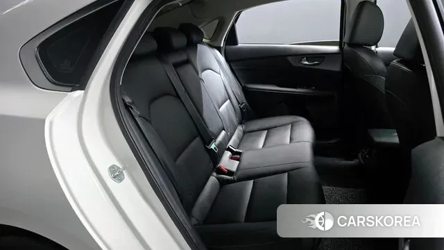 Kia Come New K3 2019 Белый из Кореи, фото 3